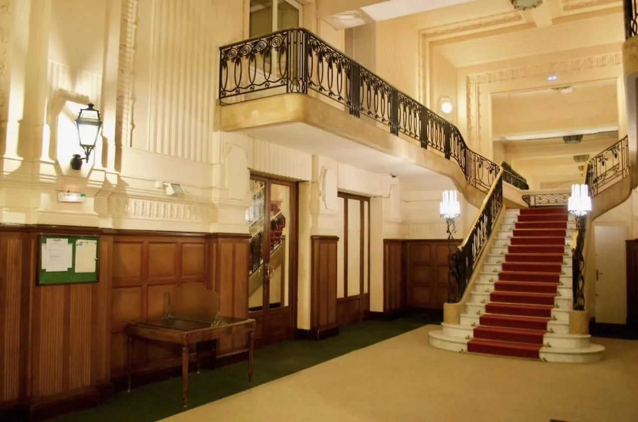 Appartement Coeur Thermal Proche Opera, Casino Vichy